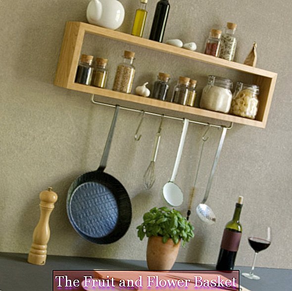 Kitchen shelves / kitchen shelves